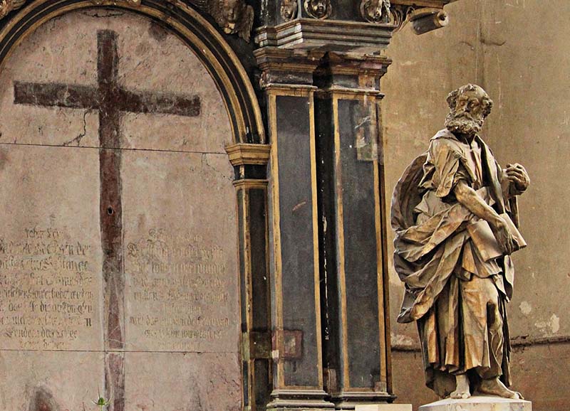 predogled-obnove-cerkvenega-oltarja-graficno-obdelana-slika